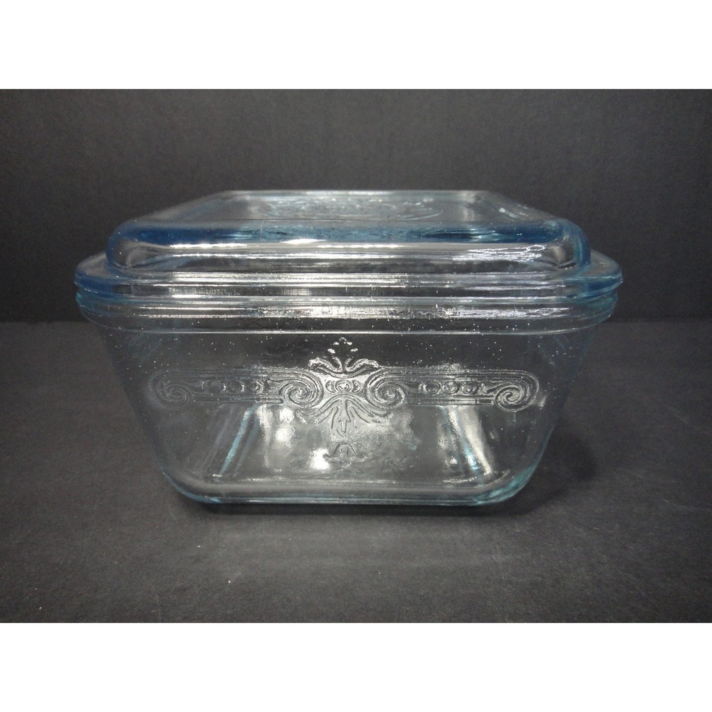 Vintage Fire-King Philbe Sapphire Blue Glass Refrigerator Dish with Lid 5x4x3.25